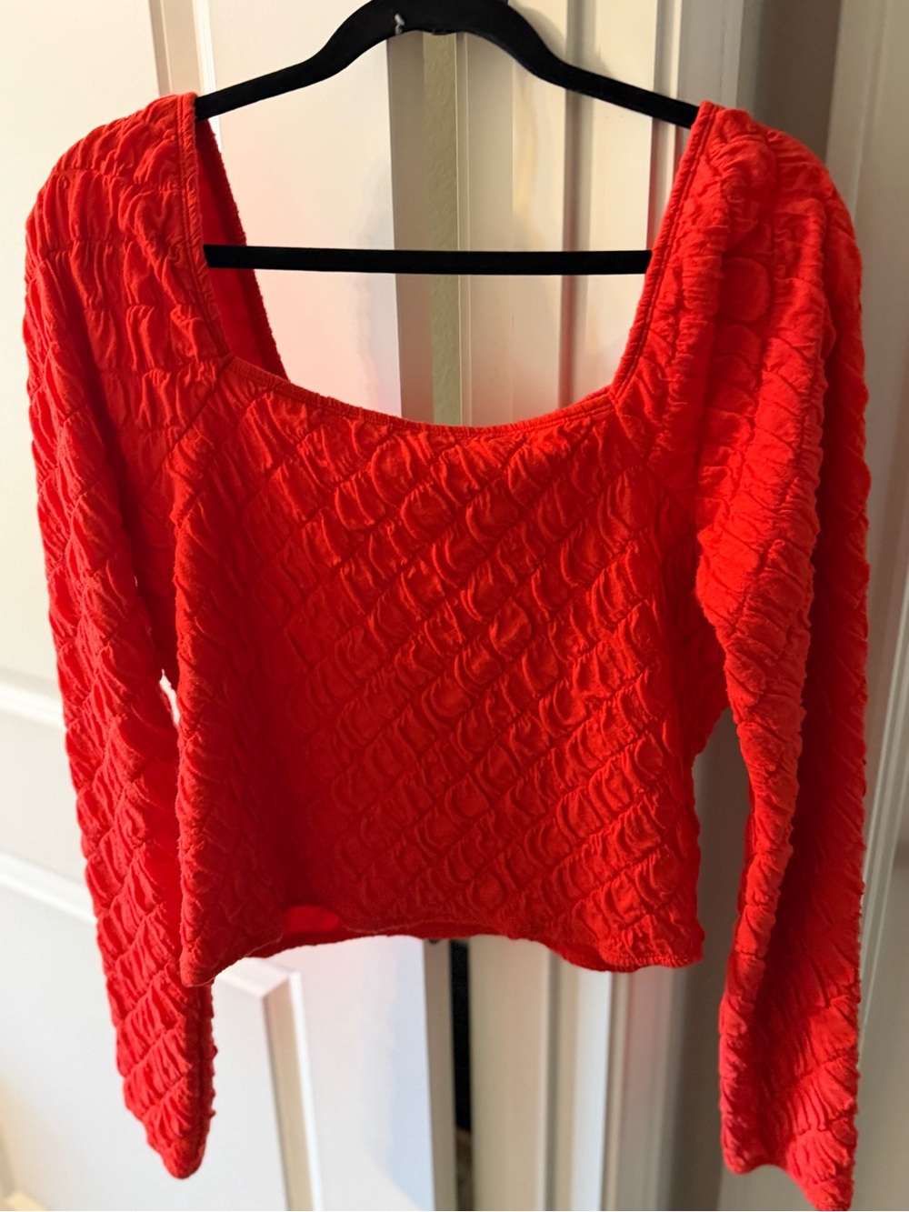 Women’s Textured Long-Sleeve Crop Top - Orange